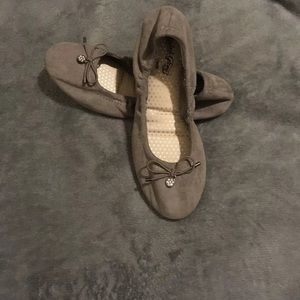 Women’s flats size 6.5 NWOT
